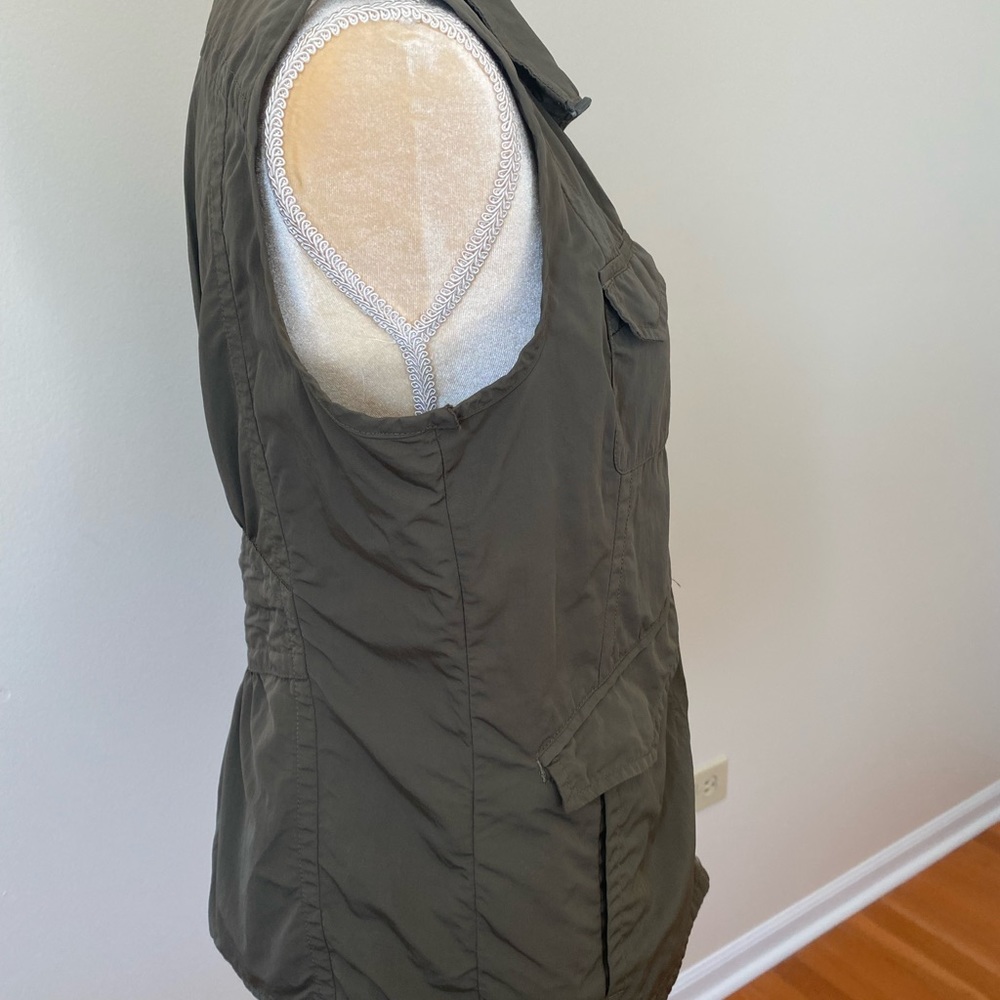 Eddie Bauer Travex vest, Women’s Medium - Picture 2 of 10